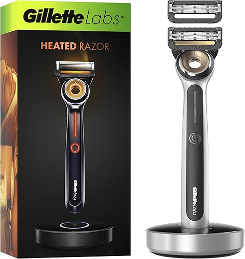 Gillette Labs Heated Men's Razor + 1 Razor Blade Refill, FlexDisc Technology, 100% Waterproof, Gifts for Men, 2 Pin UK Plug