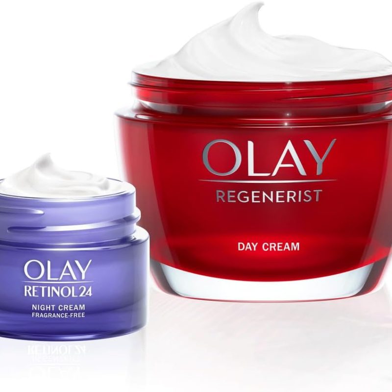 Olay Regenerist Moisturiser, Skin Care Sets & Kits, Day Face Cream with Niacinamide & Glycerin, 50ml, Includes Retinol Travel Size Night Moisturiser, 15ml, Gifts for Women